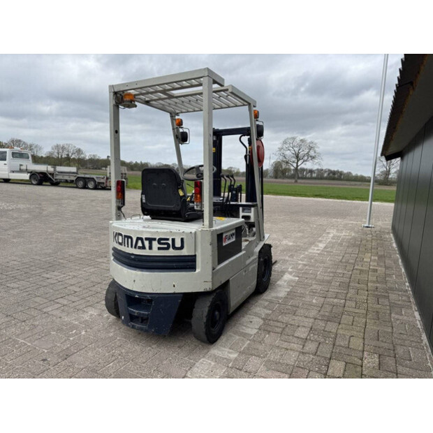 كوماتسو FB14-5-46804442