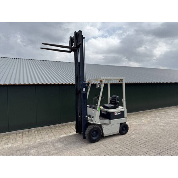 كوماتسو FB14-5-46804450