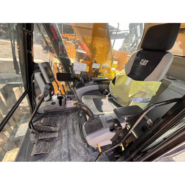 2020 Caterpillar 325FLCR-46805612