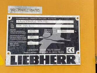 2015-liebherr-pr744-litronic-46806793