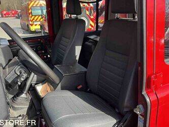 2009-land-rover-defender-1447066-46807255