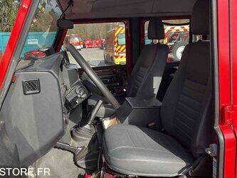 2009-land-rover-defender-1447066-46807280