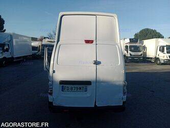 2019-nissan-nv200-1447069-46807319