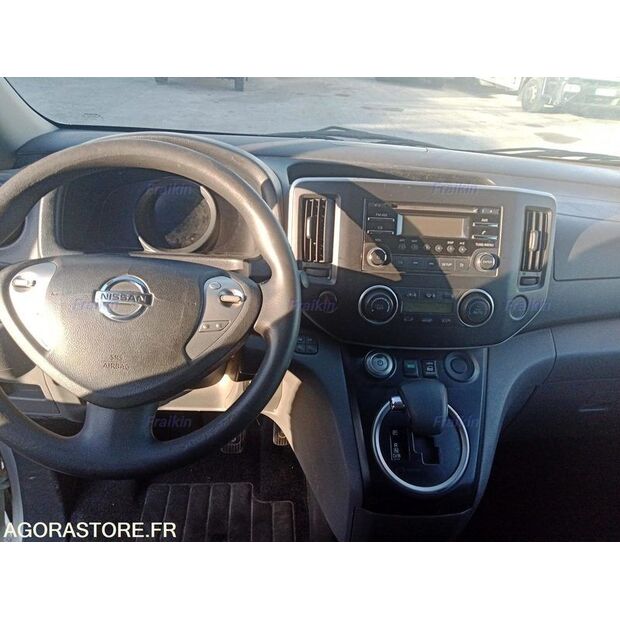 2019 NISSAN NV200-46807329