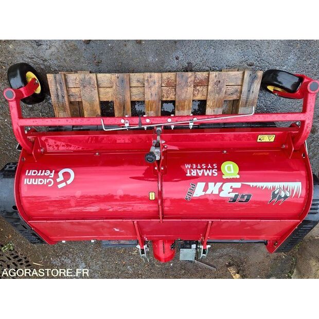 جياني فيراري-46807387