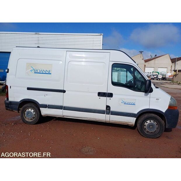 2004 Renault Master-46807390