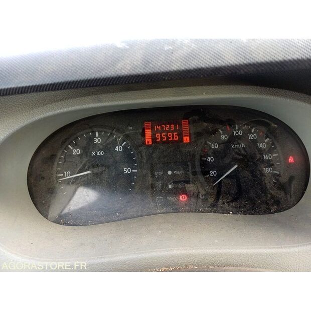 2004 Renault Master-46807397