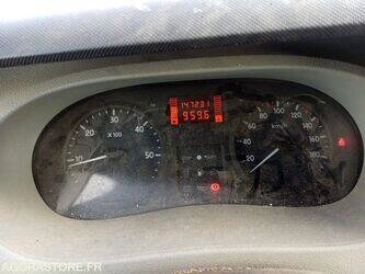 2004-renault-master-1447076-46807397