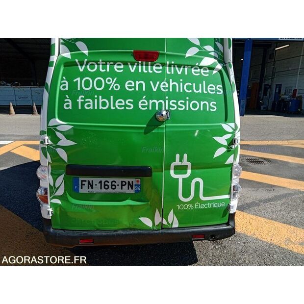 2020 NISSAN NV200-46807503