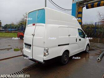 2019-nissan-nv200-1447083-46807521