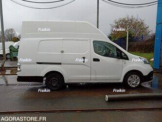 2019-nissan-nv200-1447083-46807522