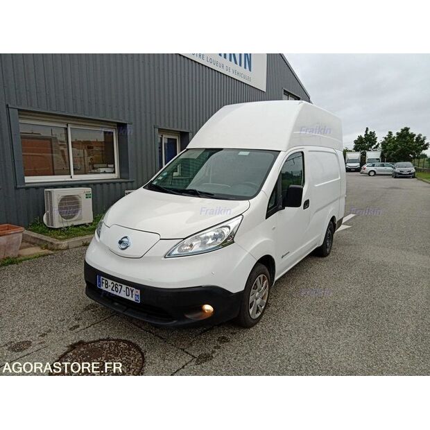 2018 NISSAN NV200-46807532