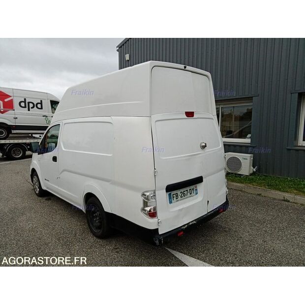 2018 NISSAN NV200-46807534