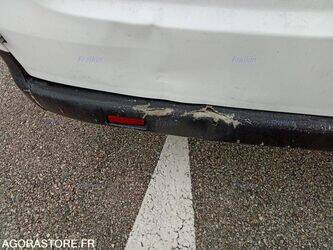 2018-nissan-nv200-1447084-46807541