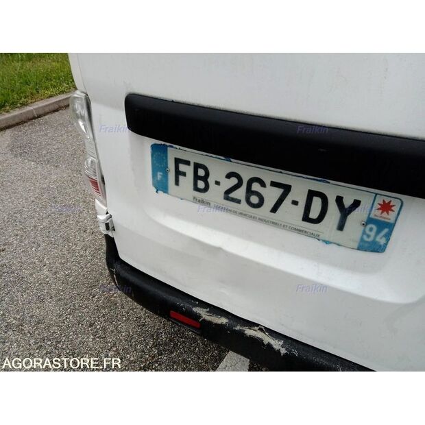 2018 NISSAN NV200-46807542