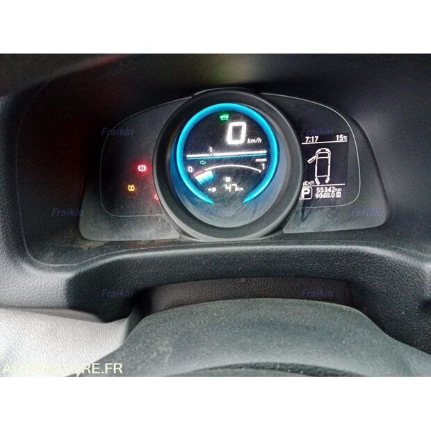 2018 NISSAN NV200-46807545