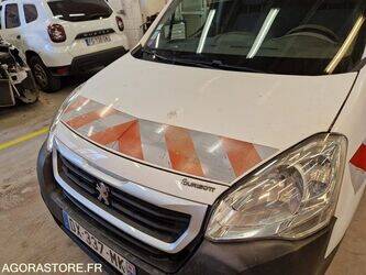 2015-peugeot-partner-1447094-46807673