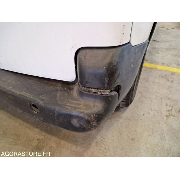 2015 Peugeot PARTNER-46807694