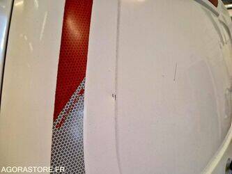 2015-peugeot-partner-1447094-46807703