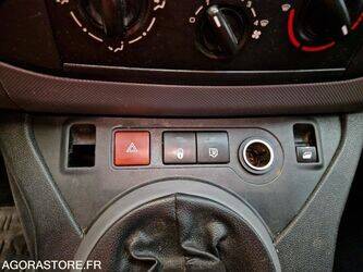 2015-peugeot-partner-1447094-46807712