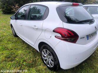 2018-peugeot-208-1447097-46807734