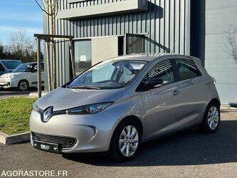 2015-renault-zoe-1447100-46807789