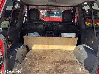 2004-mitsubishi-pajero-1447108-46807887