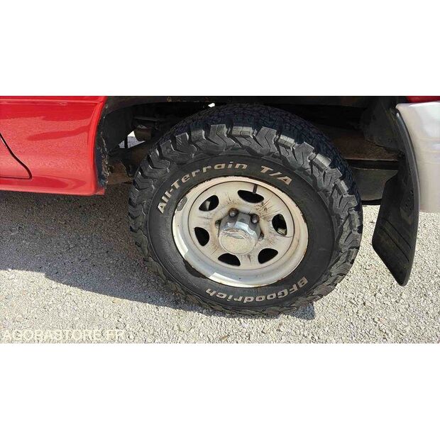 2004 MITSUBISHI Pajero-46807888