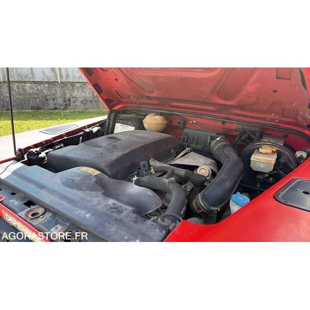 2003 Land Rover Defender-46808010