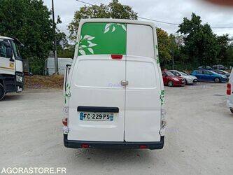 2018-nissan-nv200-1447125-46808260