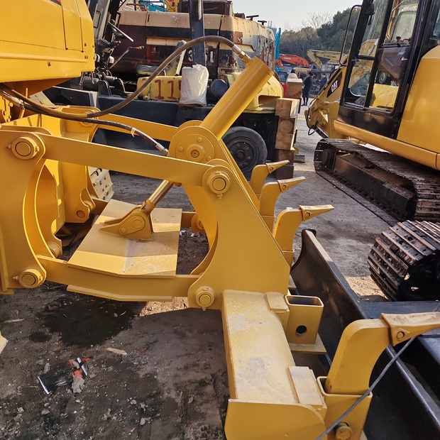 2023 Caterpillar D6M-46808432