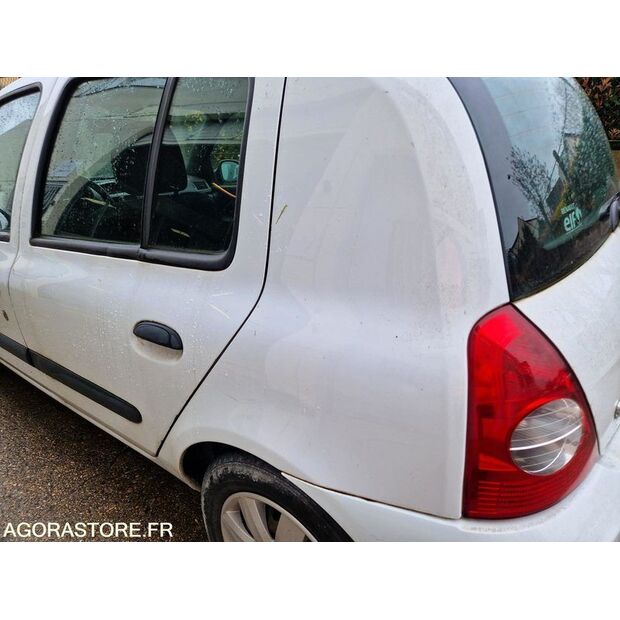 2010 Renault Clio-46808455