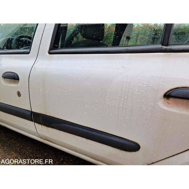 2010 Renault Clio-46808458