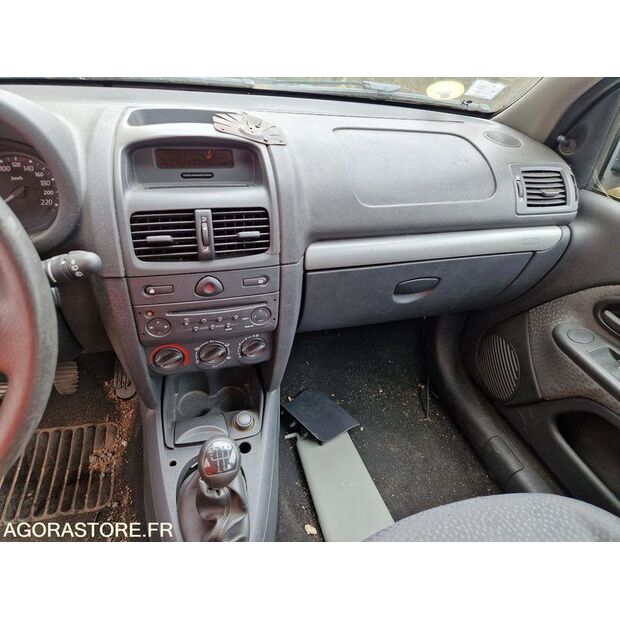 2010 Renault Clio-46808466