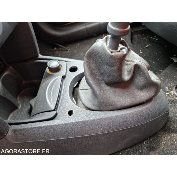 2010 Renault Clio-46808468