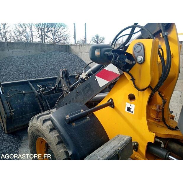 2016 جيه سي بي 406-46808486