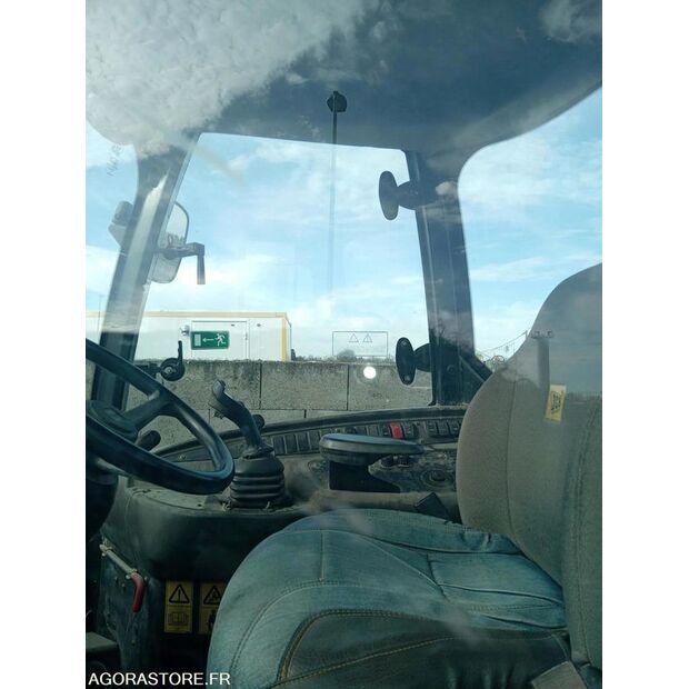 2016 جيه سي بي 406-46808487