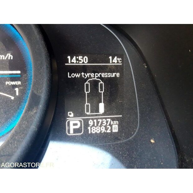 2018 NISSAN NV200-46808539