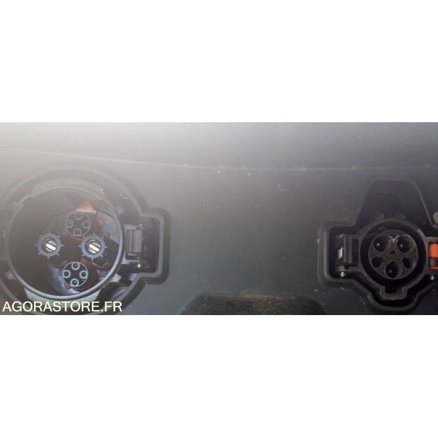 2018 NISSAN NV200-46808542