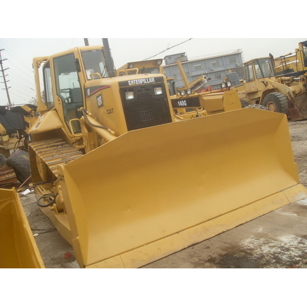 2023 كاتربيلر D6N-46808572