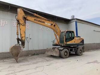 Image for 2022 Hyundai 225W-9