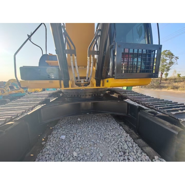 2024 Caterpillar 336D-46808821