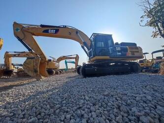 صورة ل معدات البناء 2024 كاتربيلر 336D