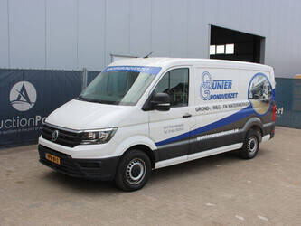 2019-volkswagen-crafter-1447155-46808833