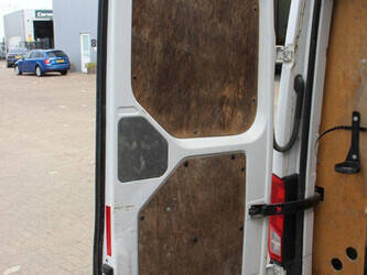 2019-volkswagen-crafter-1447155-46808847