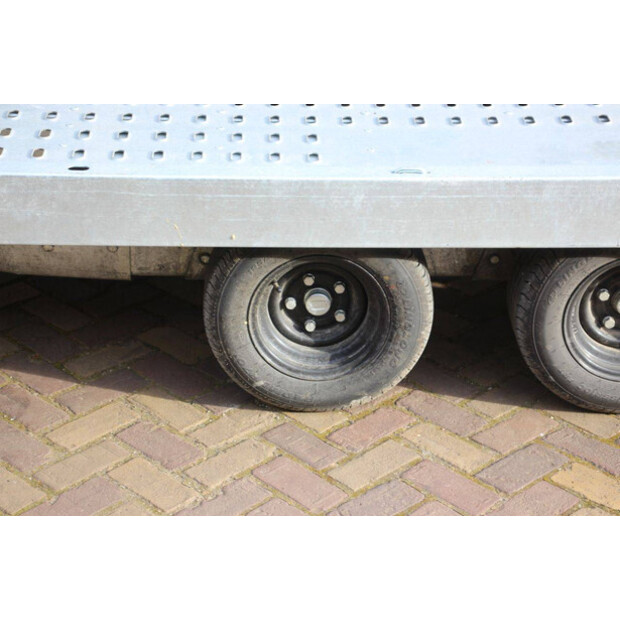 Temared Carkeeper-46808926