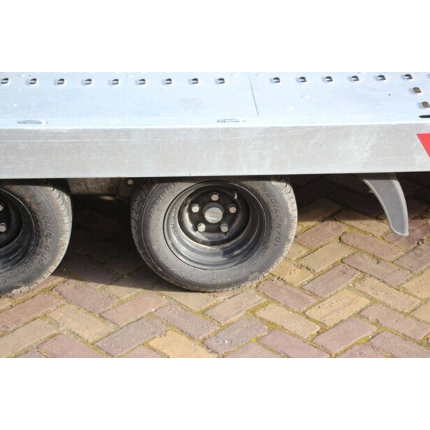 Temared Carkeeper-46808927