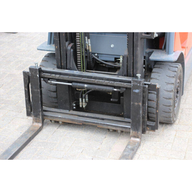 2004 Toyota 7FBMF20-46809018