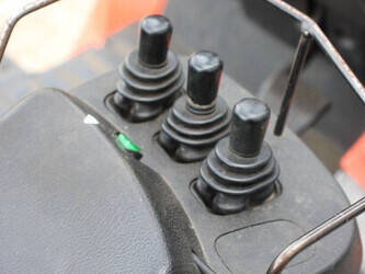 2004-toyota-7fbmf20-1447162-46809032