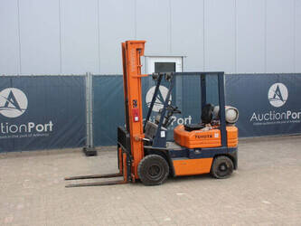 صورة ل رافعات شوكية 1992 تويوتا 42-5FGF-18